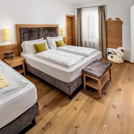 Family Posta Hotel 4*